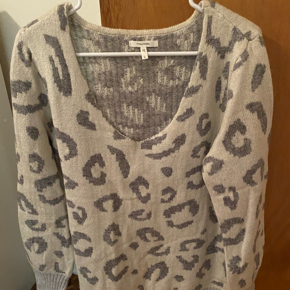 Leopard print sweater